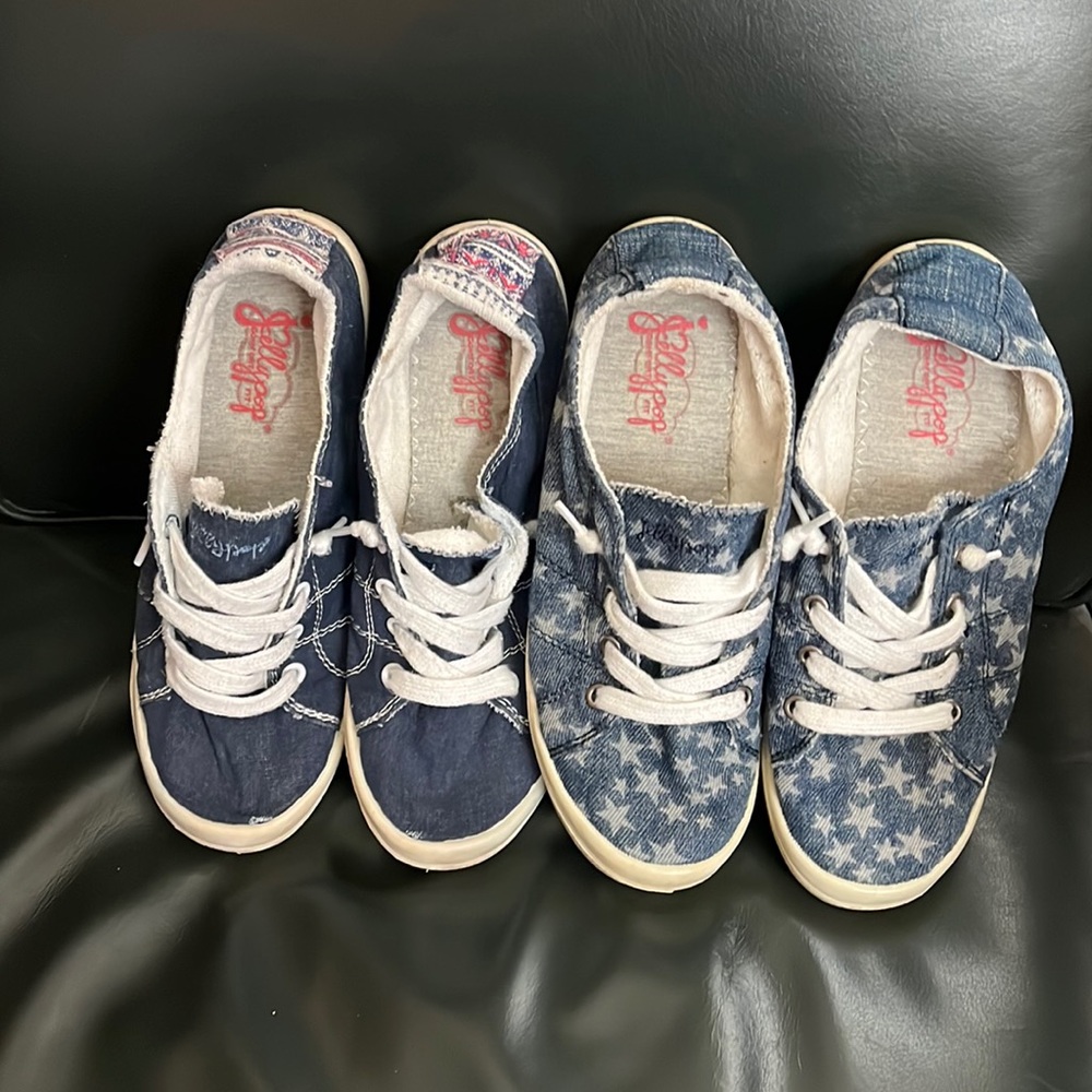Two pairs of jelly pop